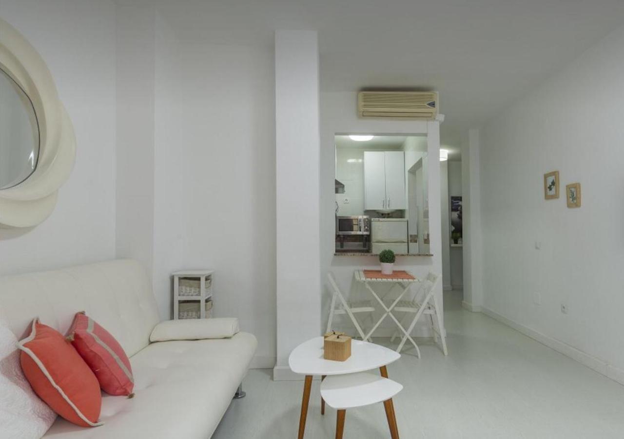 Lovely Studio At The City Heart! Málaga Exterior foto